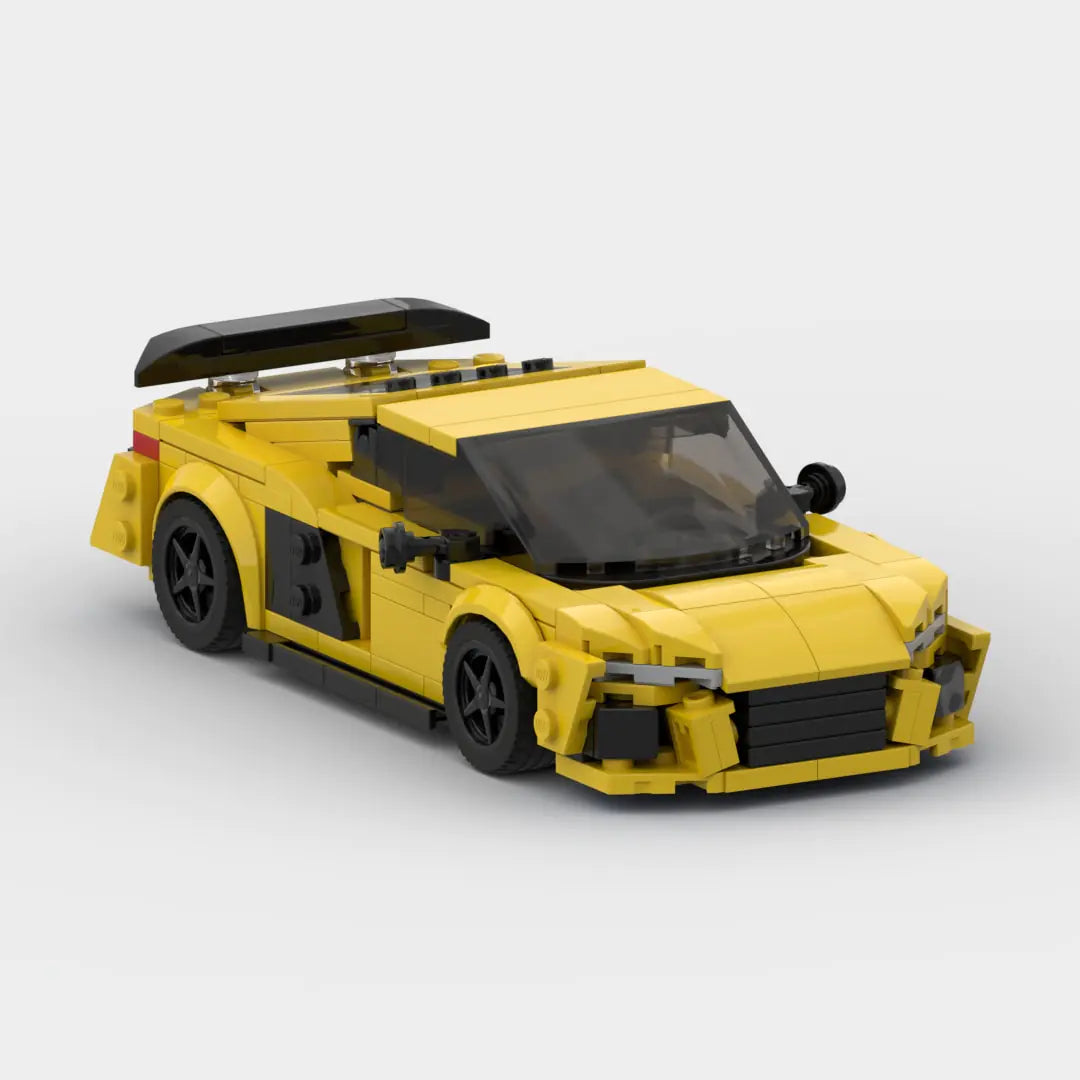 Brick Car (R8)